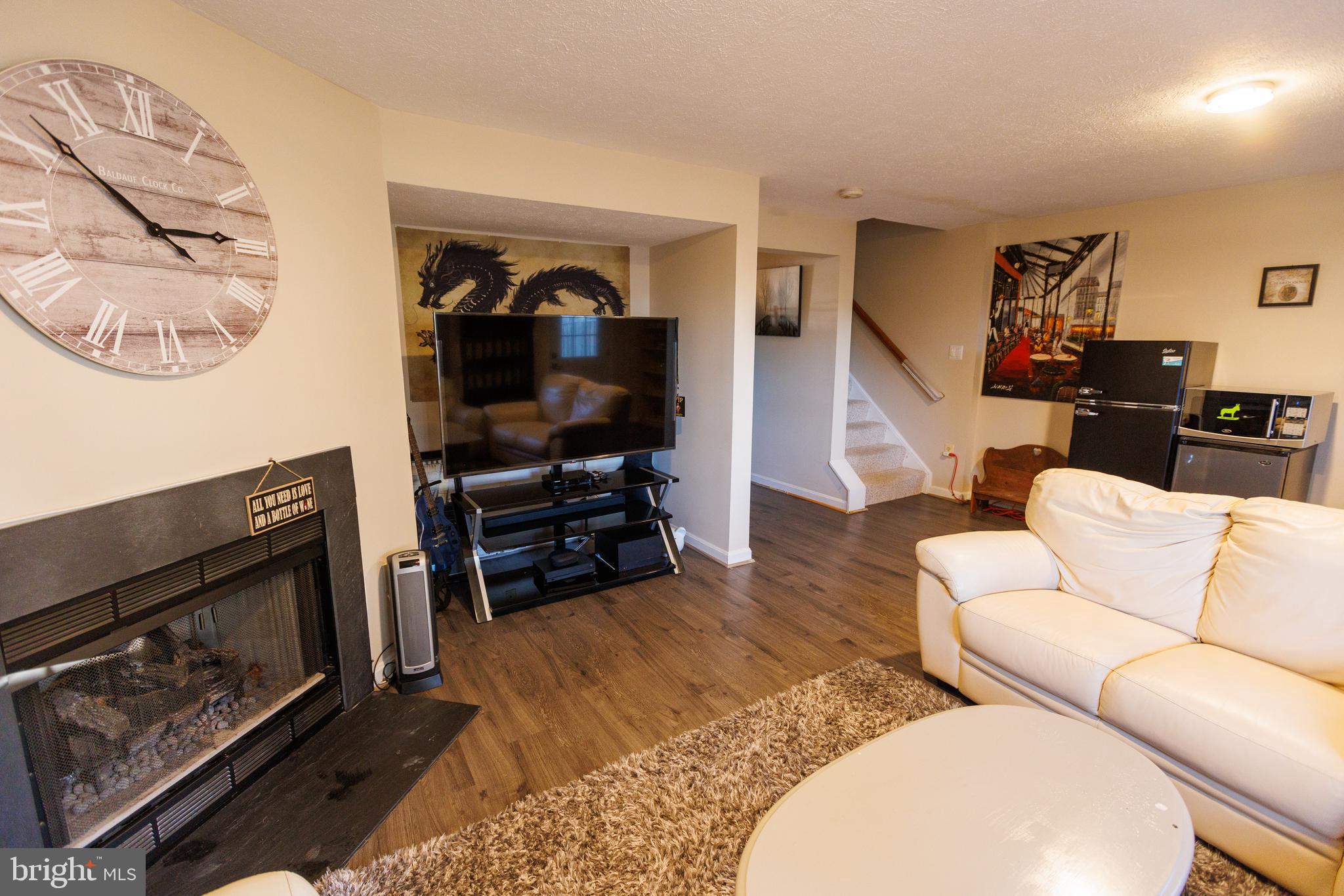 BRIDLEWOOD - Residential