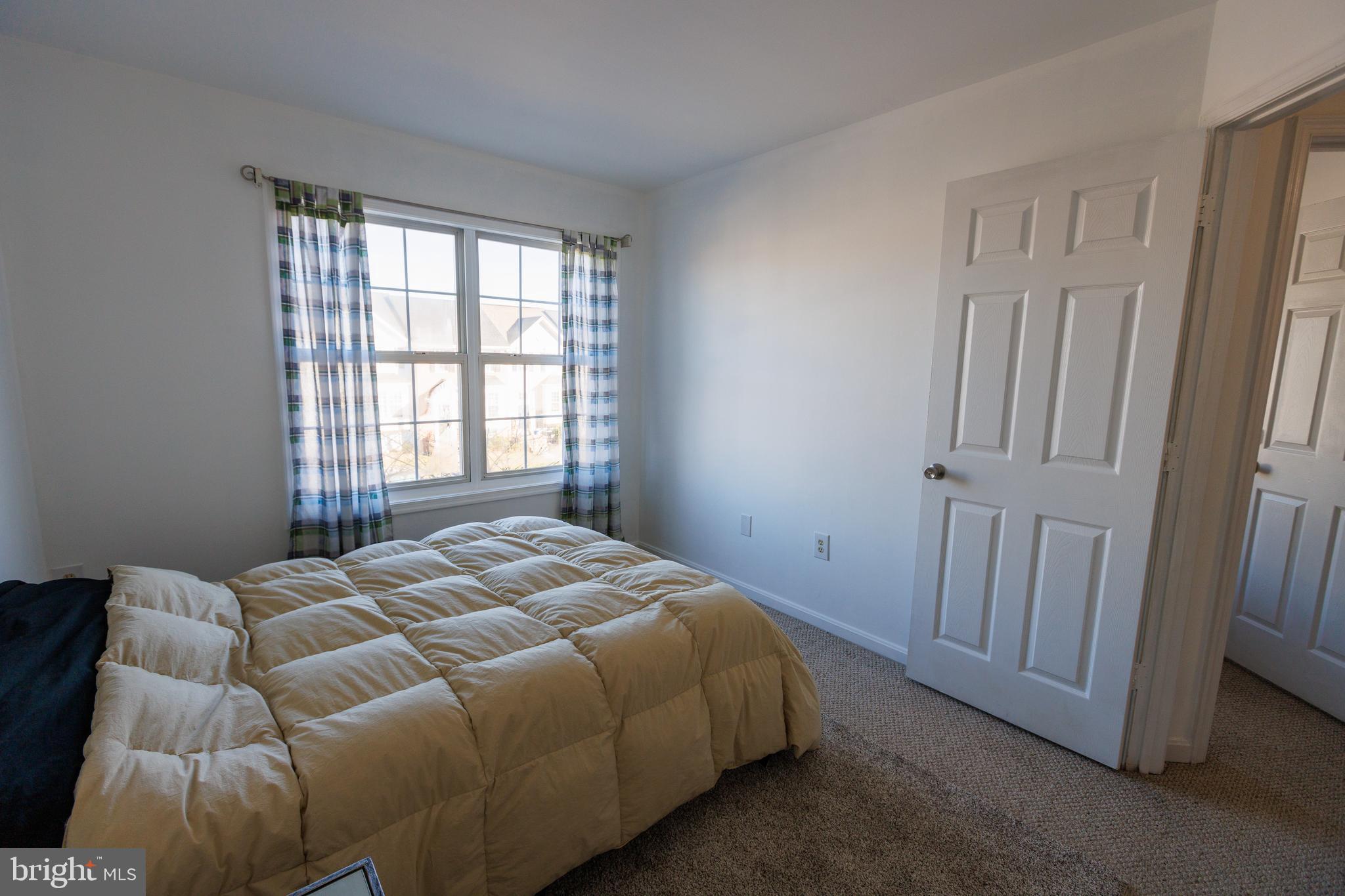 BRIDLEWOOD - Residential