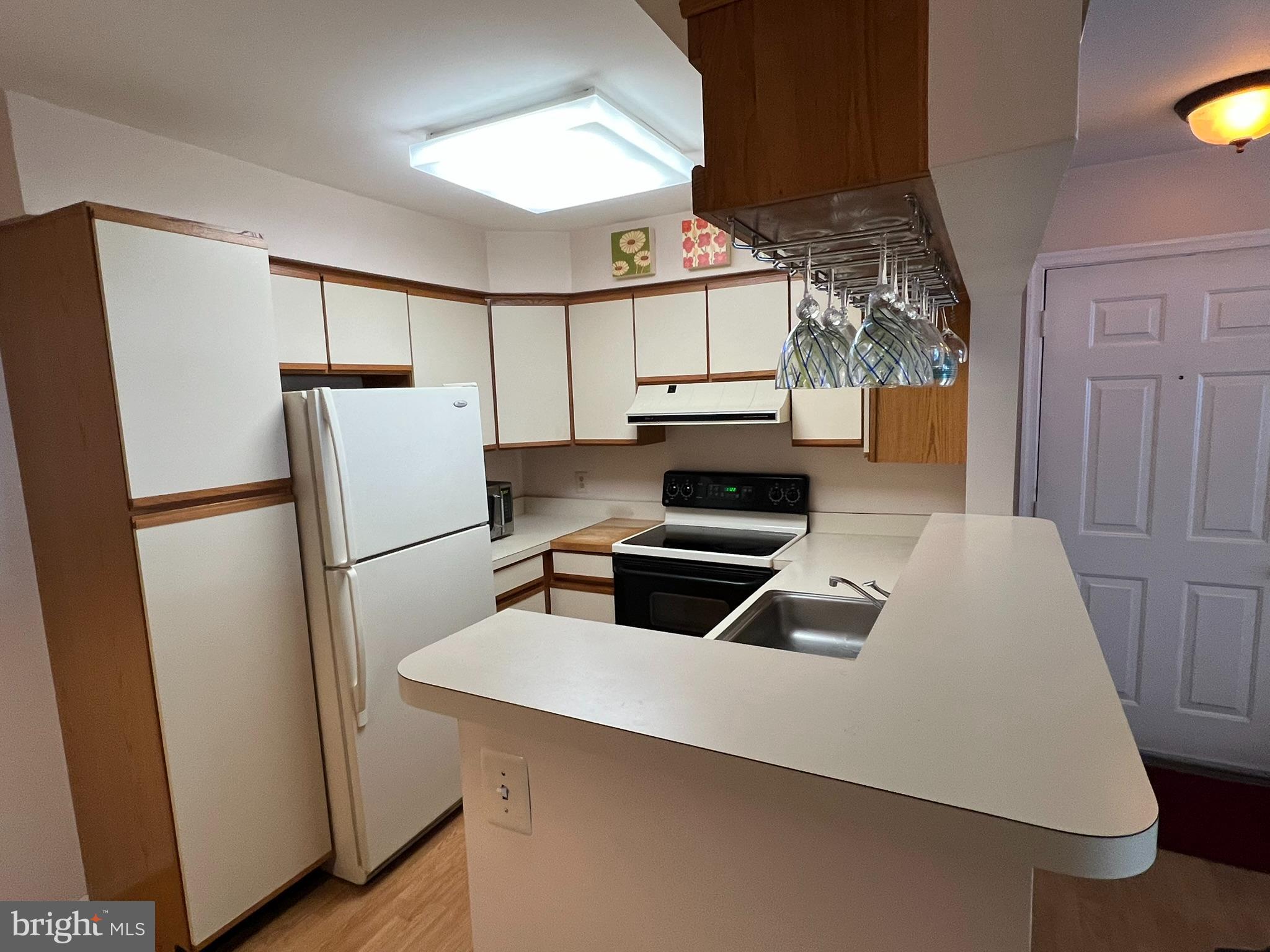 BRISTOL HOUSE - Residential