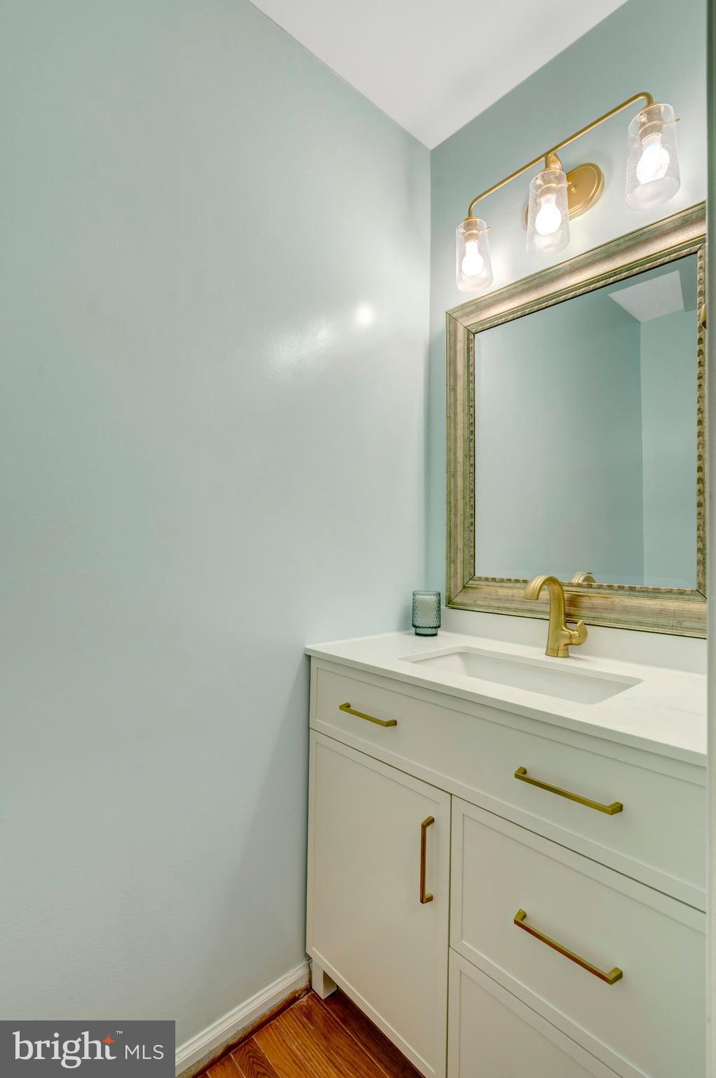 BURKE CENTRE - Residential