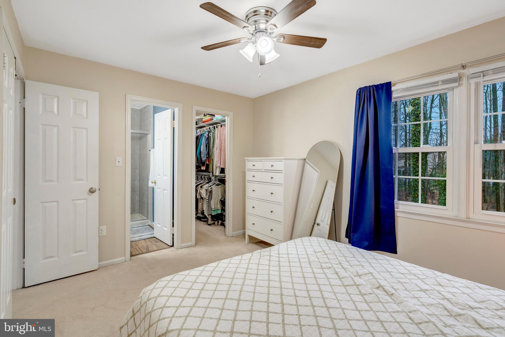 BURKE CENTRE - Residential