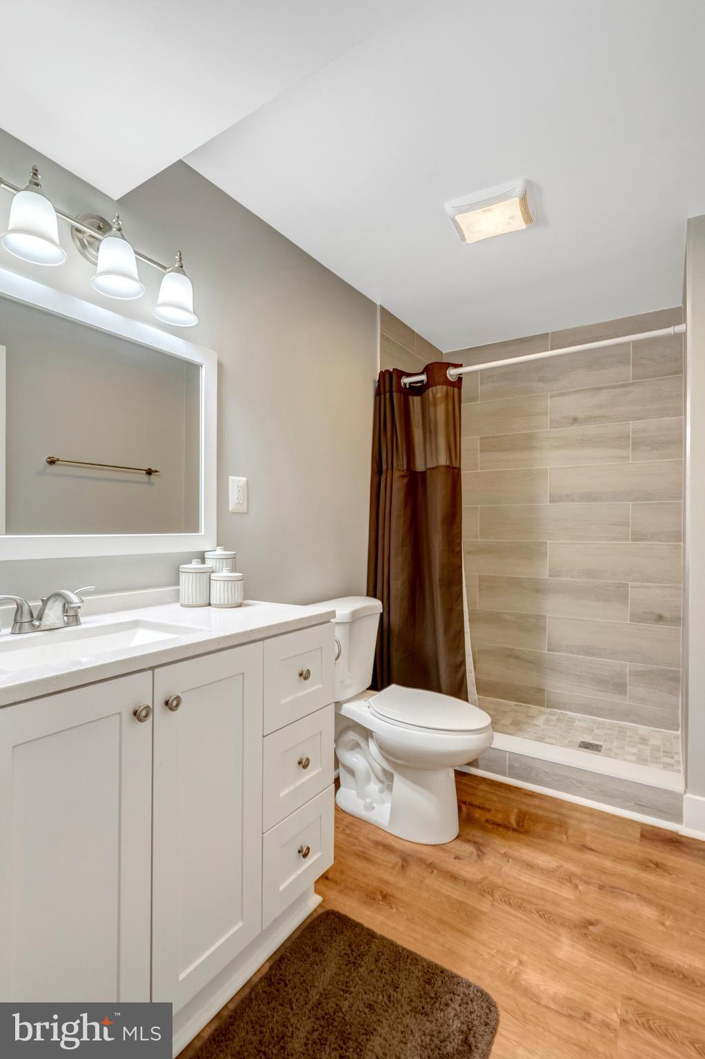 BURKE CENTRE - Residential