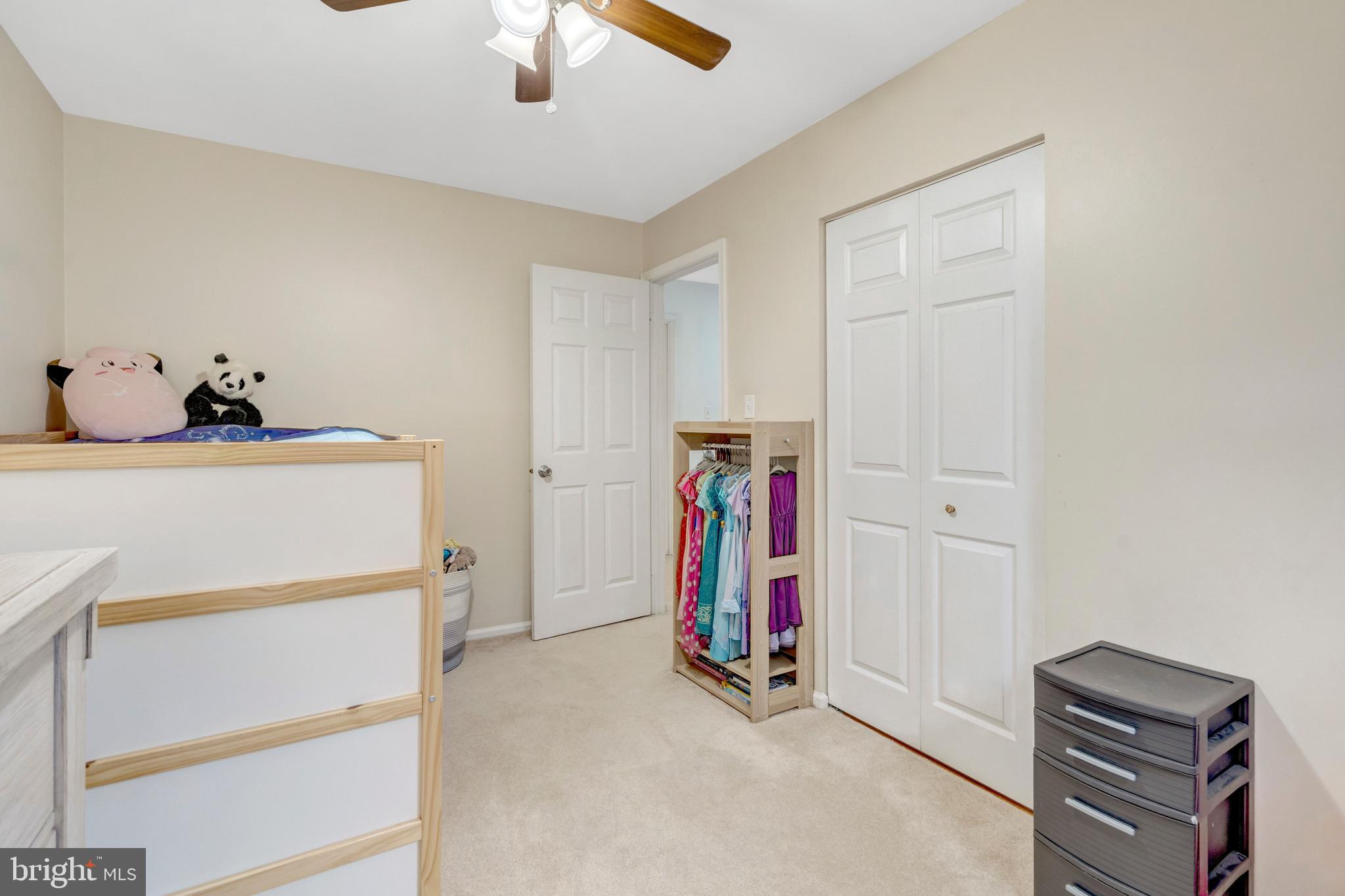 BURKE CENTRE - Residential