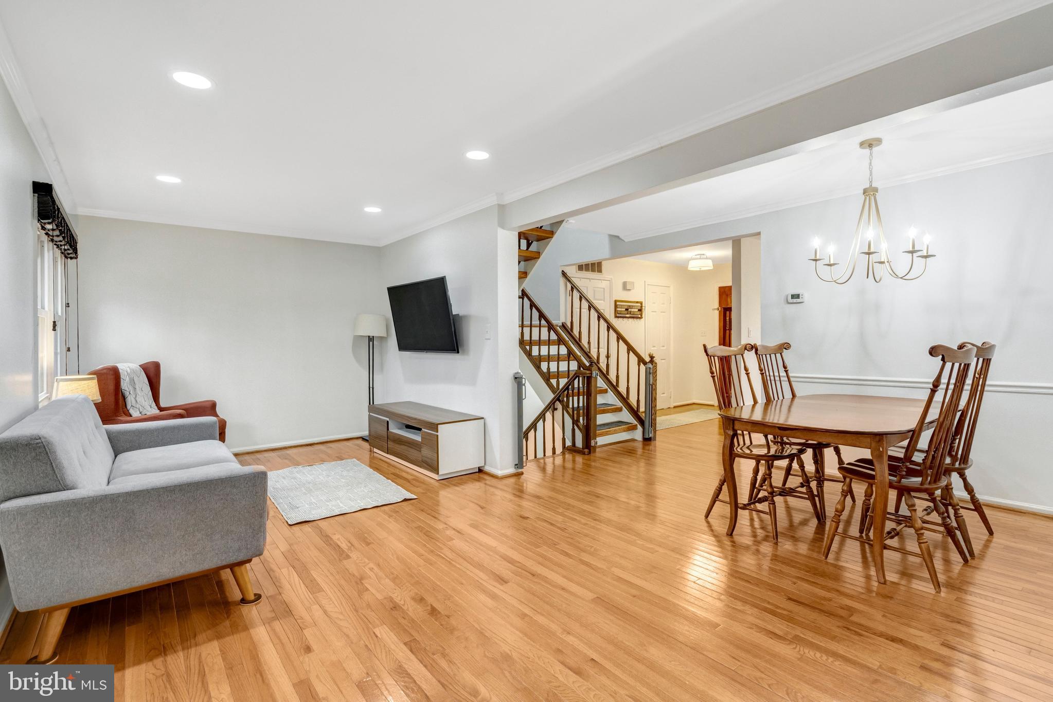 BURKE CENTRE - Residential