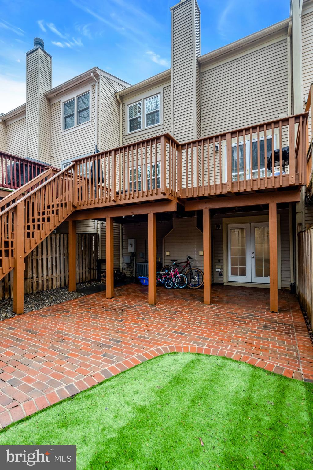 BURKE CENTRE - Residential