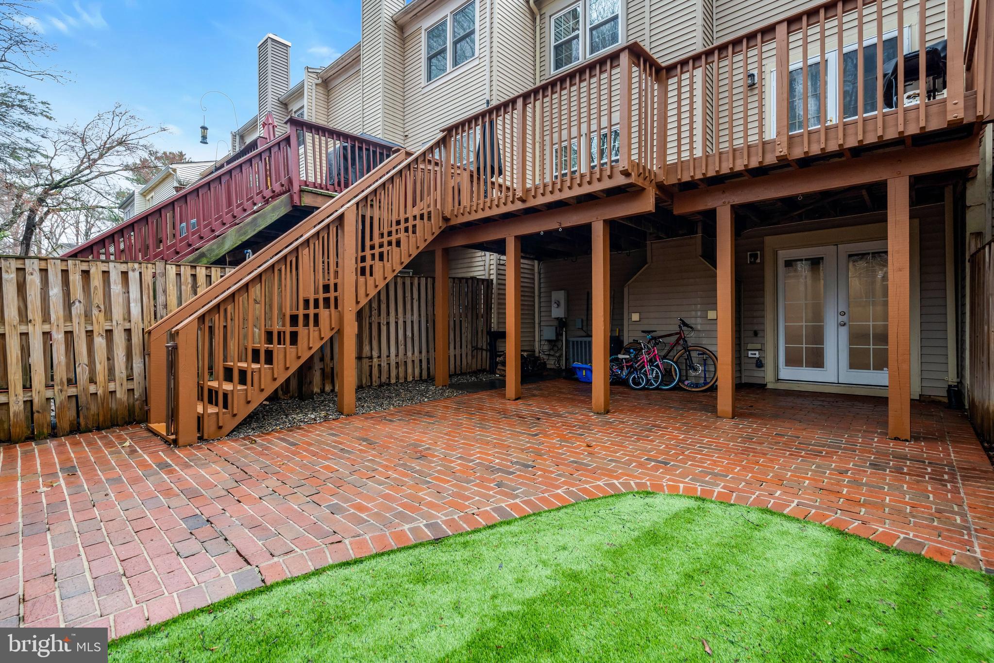 BURKE CENTRE - Residential