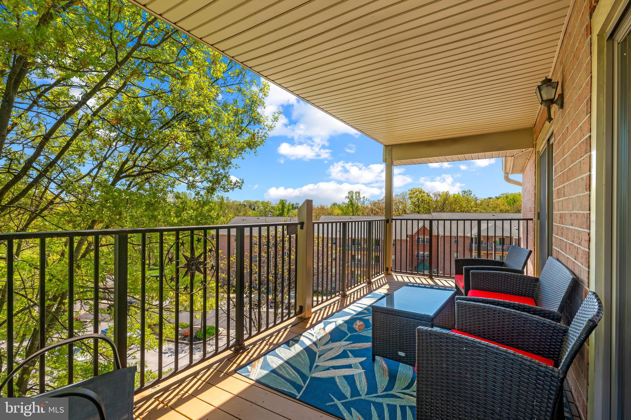3907 HANNON COURT 3B