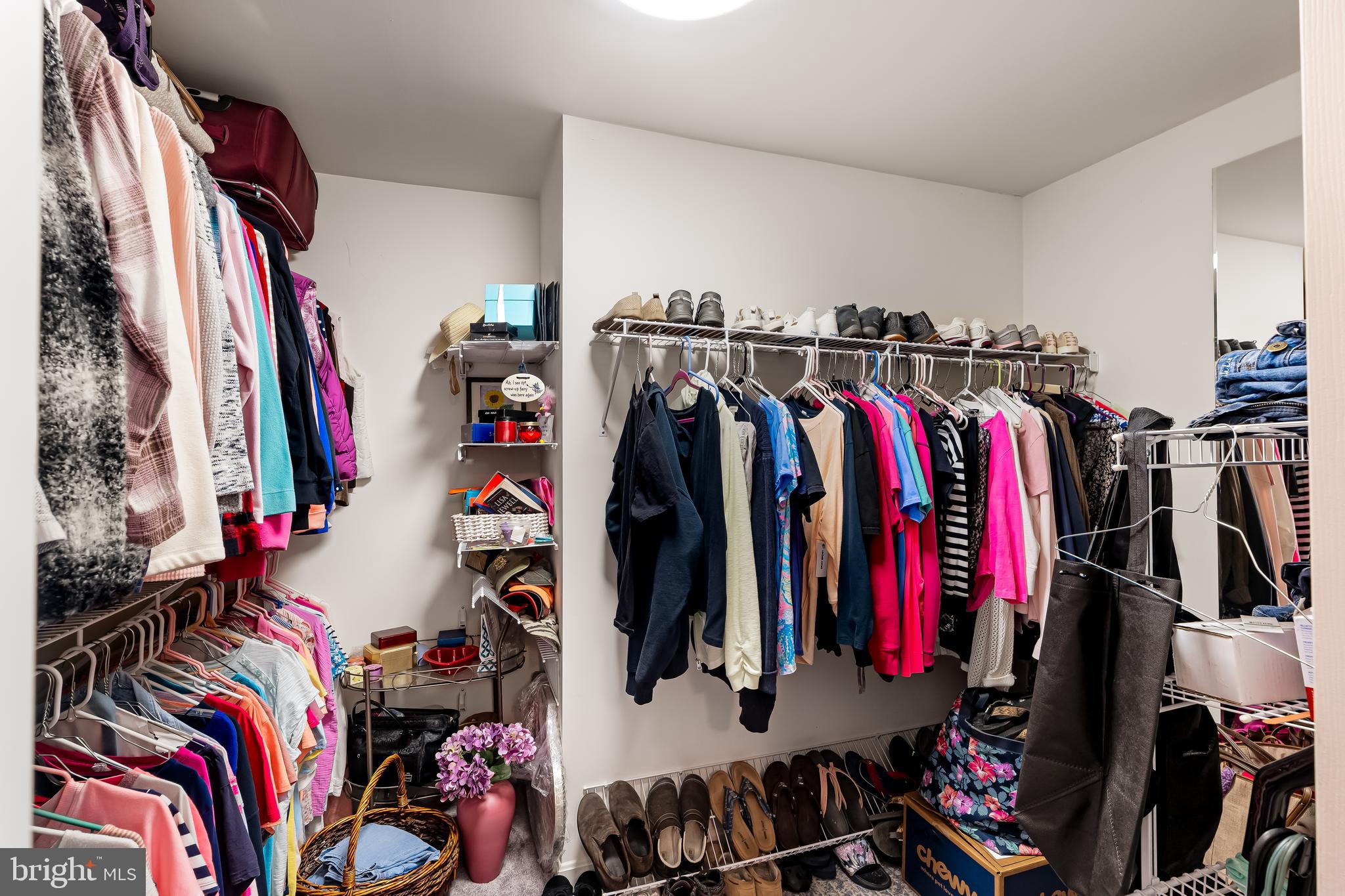 PERRY BROOK CONDOMINIUMS - Residential