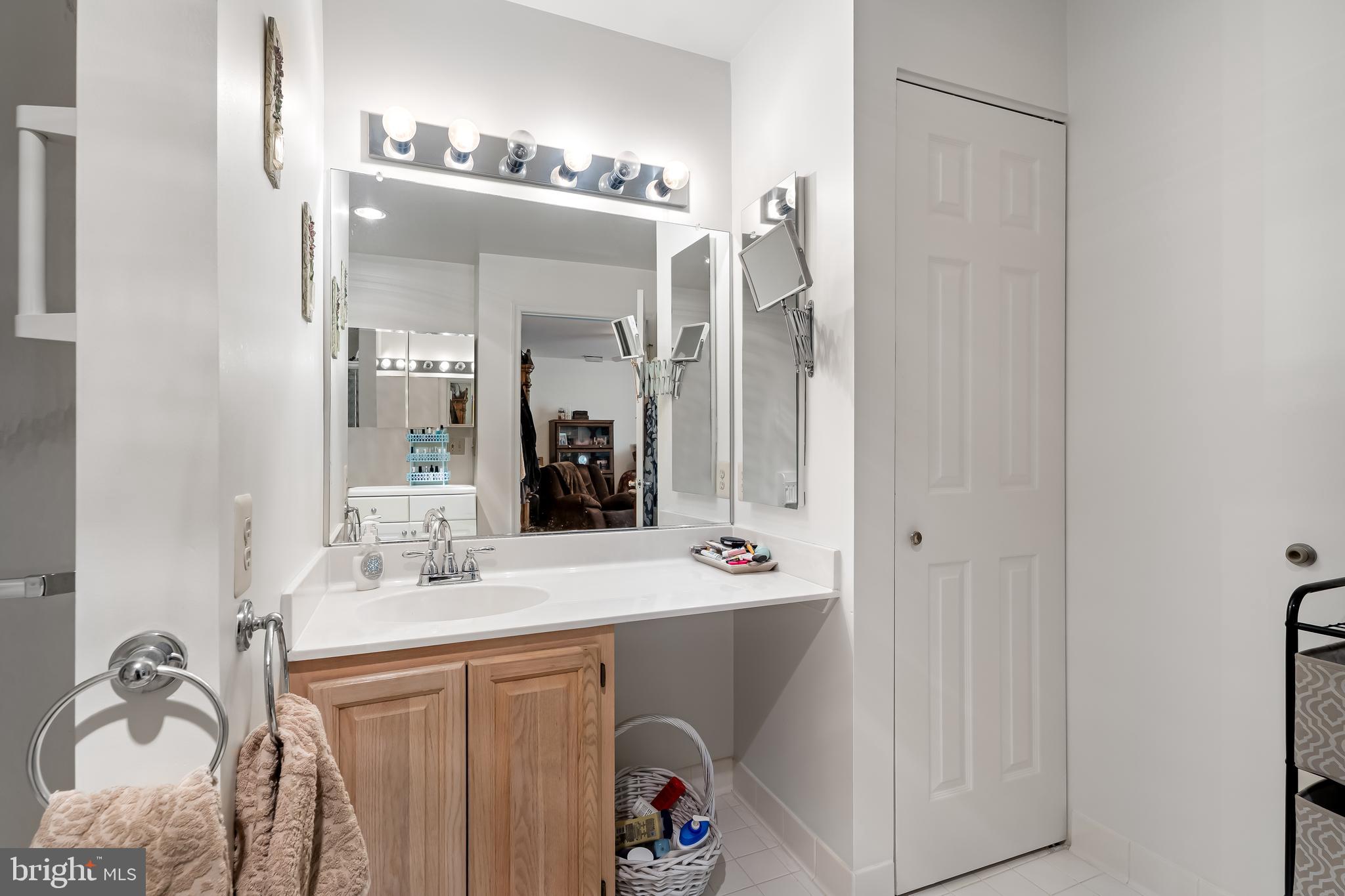 PERRY BROOK CONDOMINIUMS - Residential