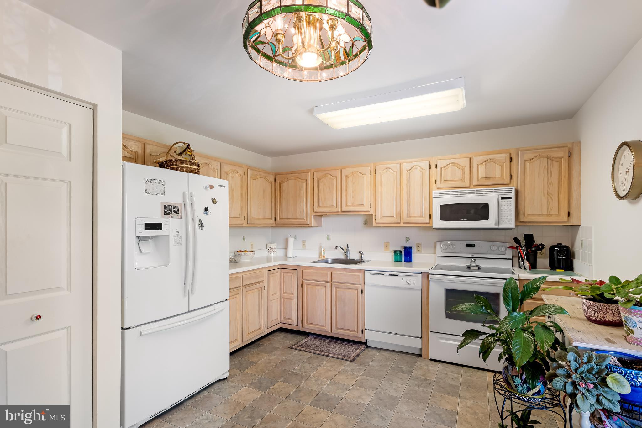 PERRY BROOK CONDOMINIUMS - Residential