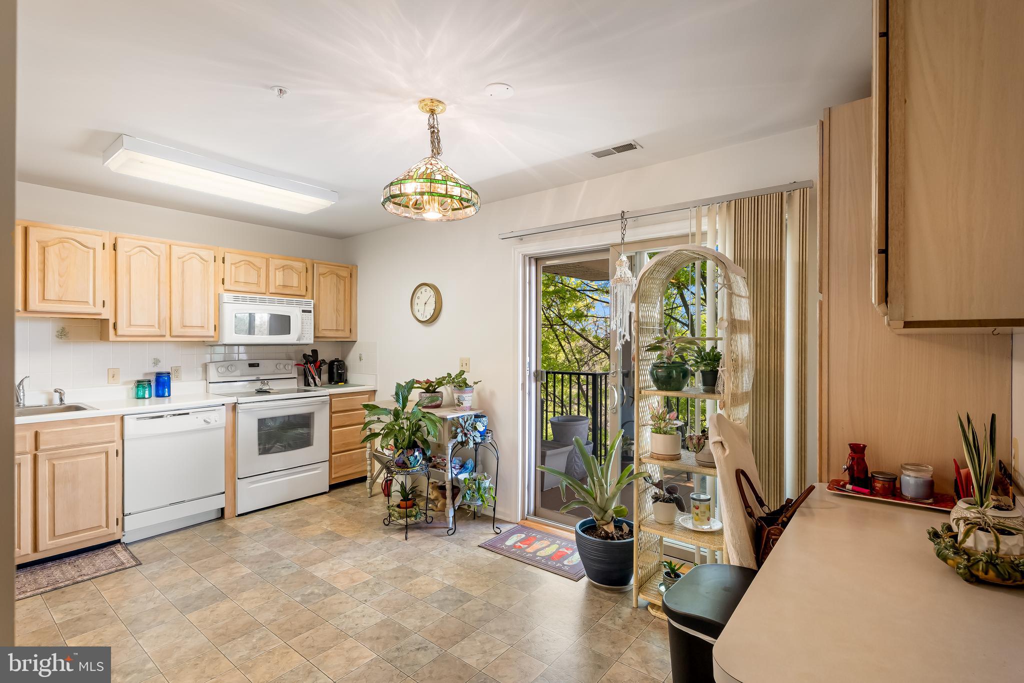 PERRY BROOK CONDOMINIUMS - Residential