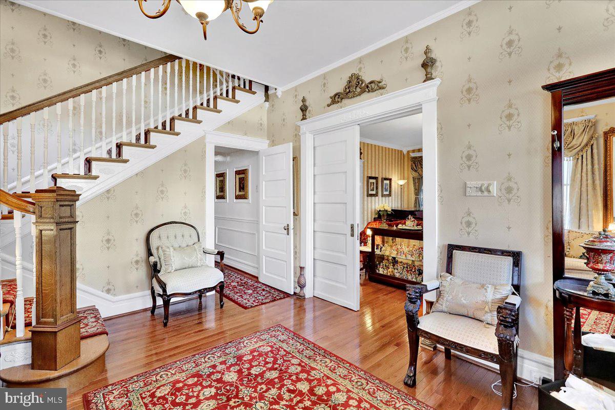 SCHOOL LANE HILLS - Residential