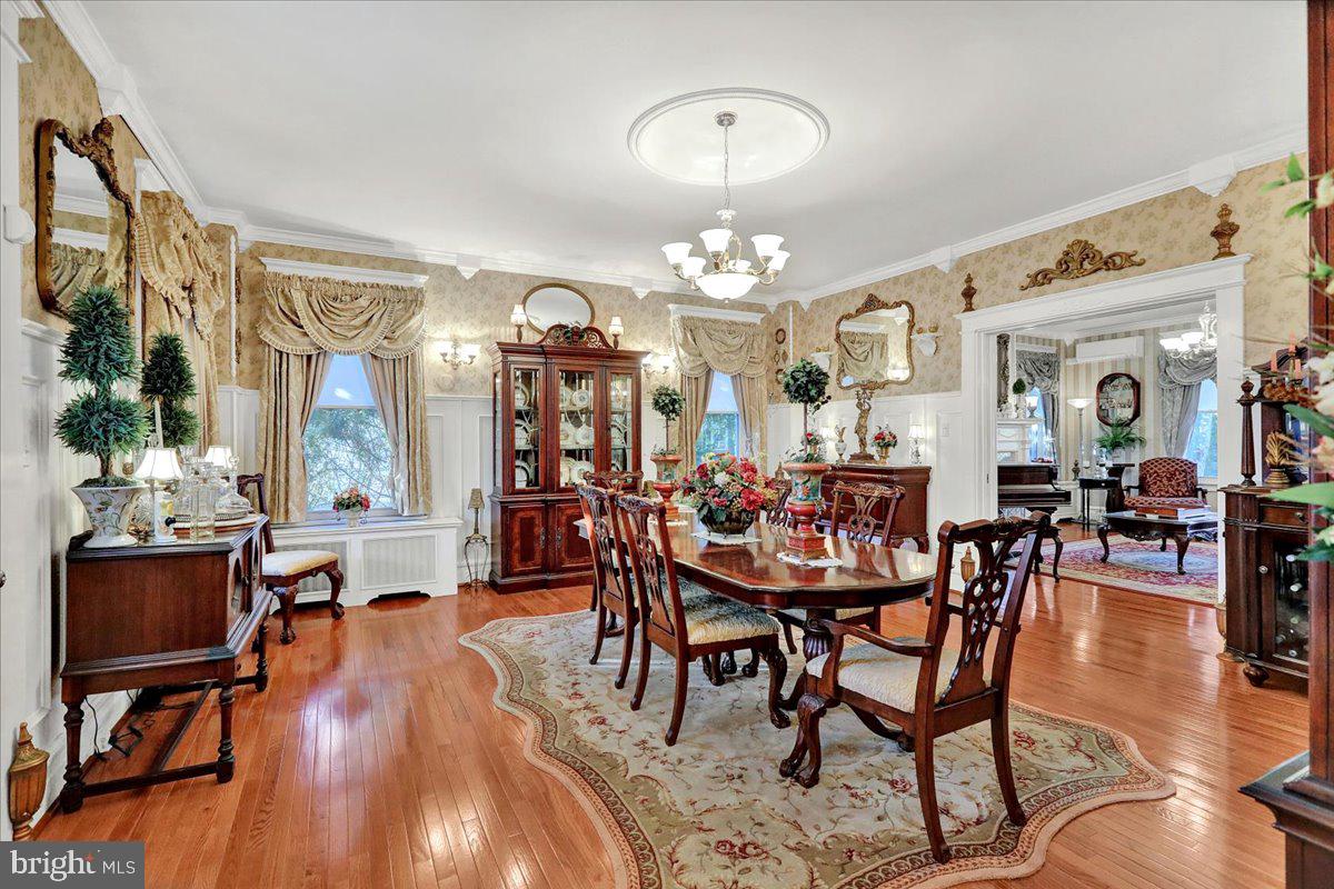 SCHOOL LANE HILLS - Residential