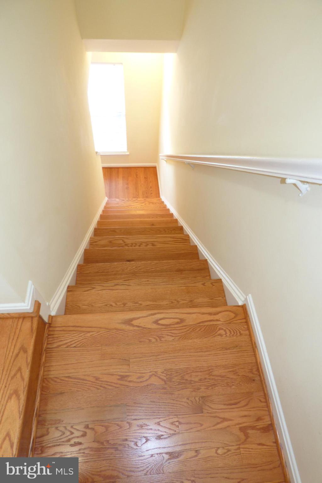 PARKSIDE AT ASHBURN - Residential