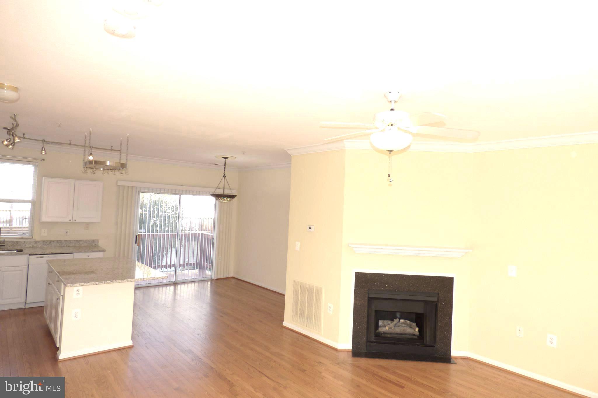 PARKSIDE AT ASHBURN - Residential