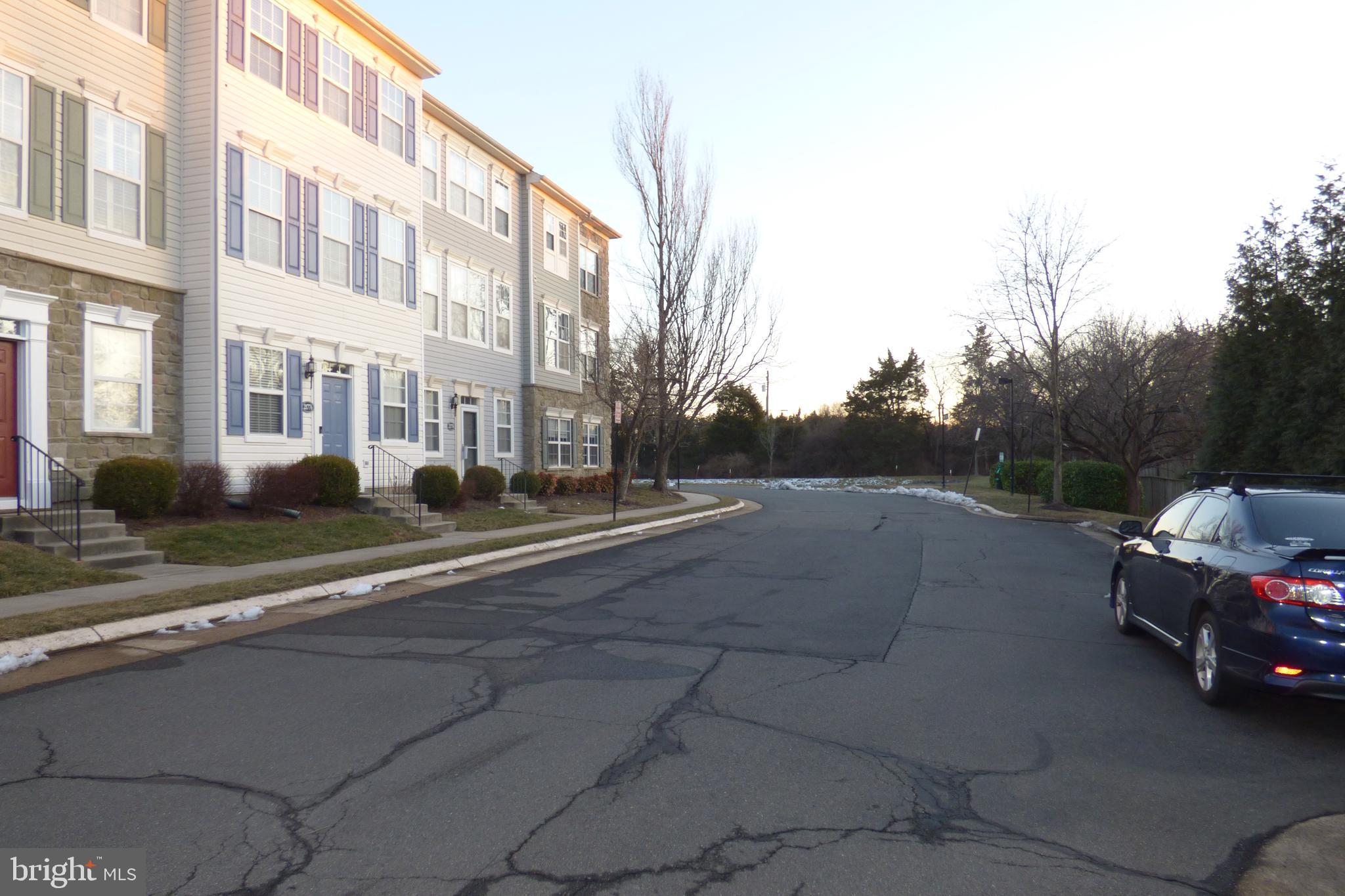 PARKSIDE AT ASHBURN - Residential