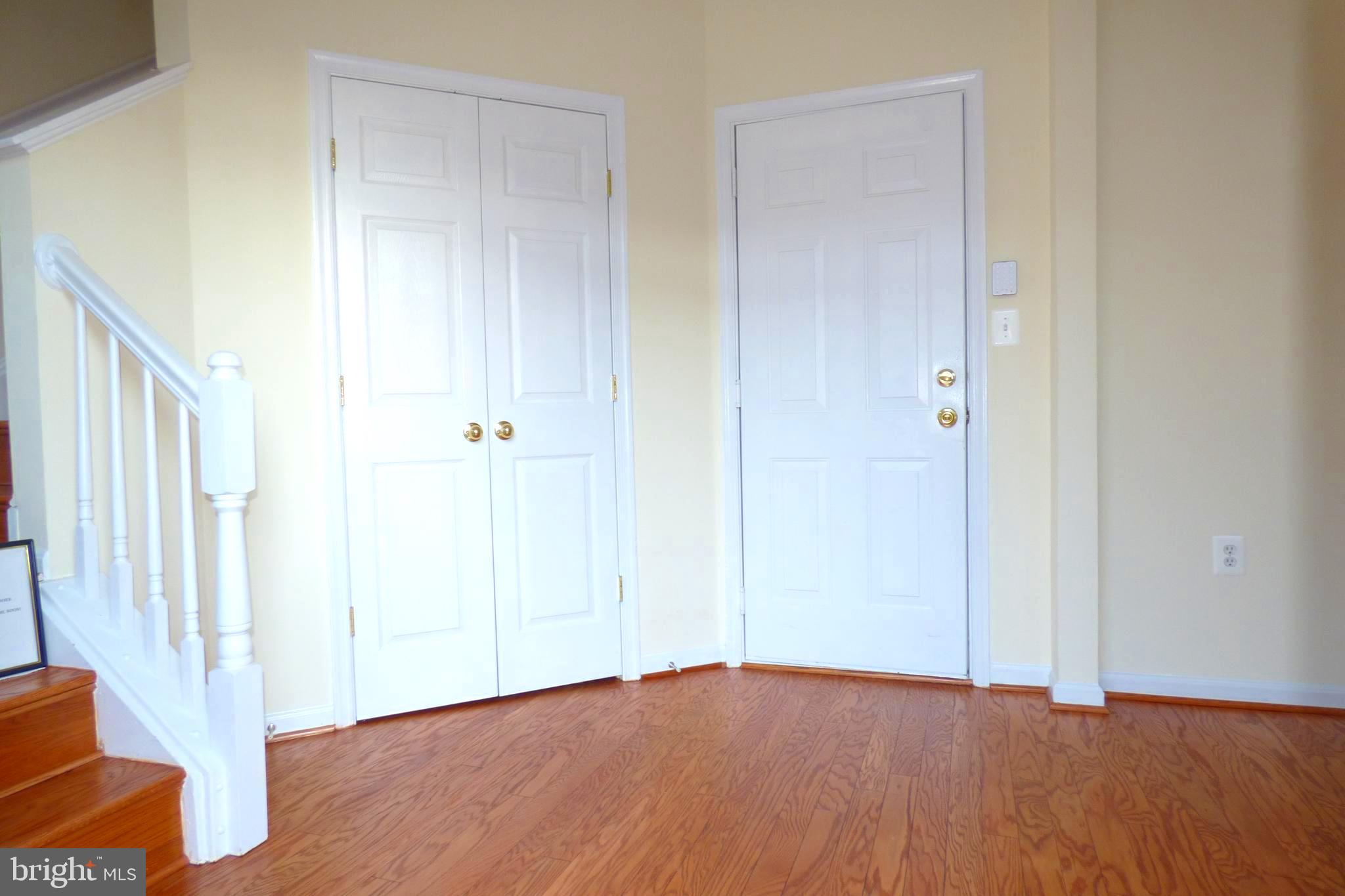 PARKSIDE AT ASHBURN - Residential