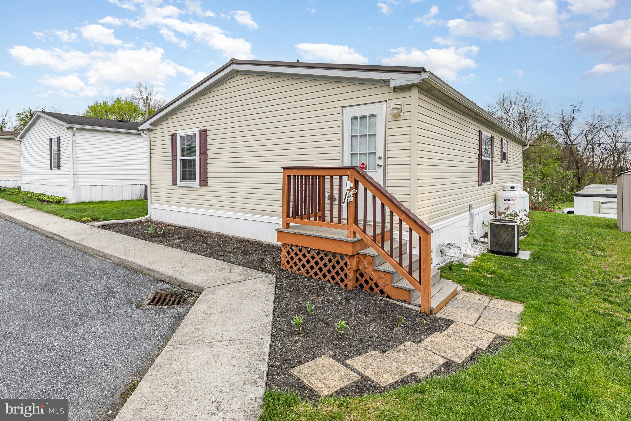 PROGRESS RIDGE - Residential