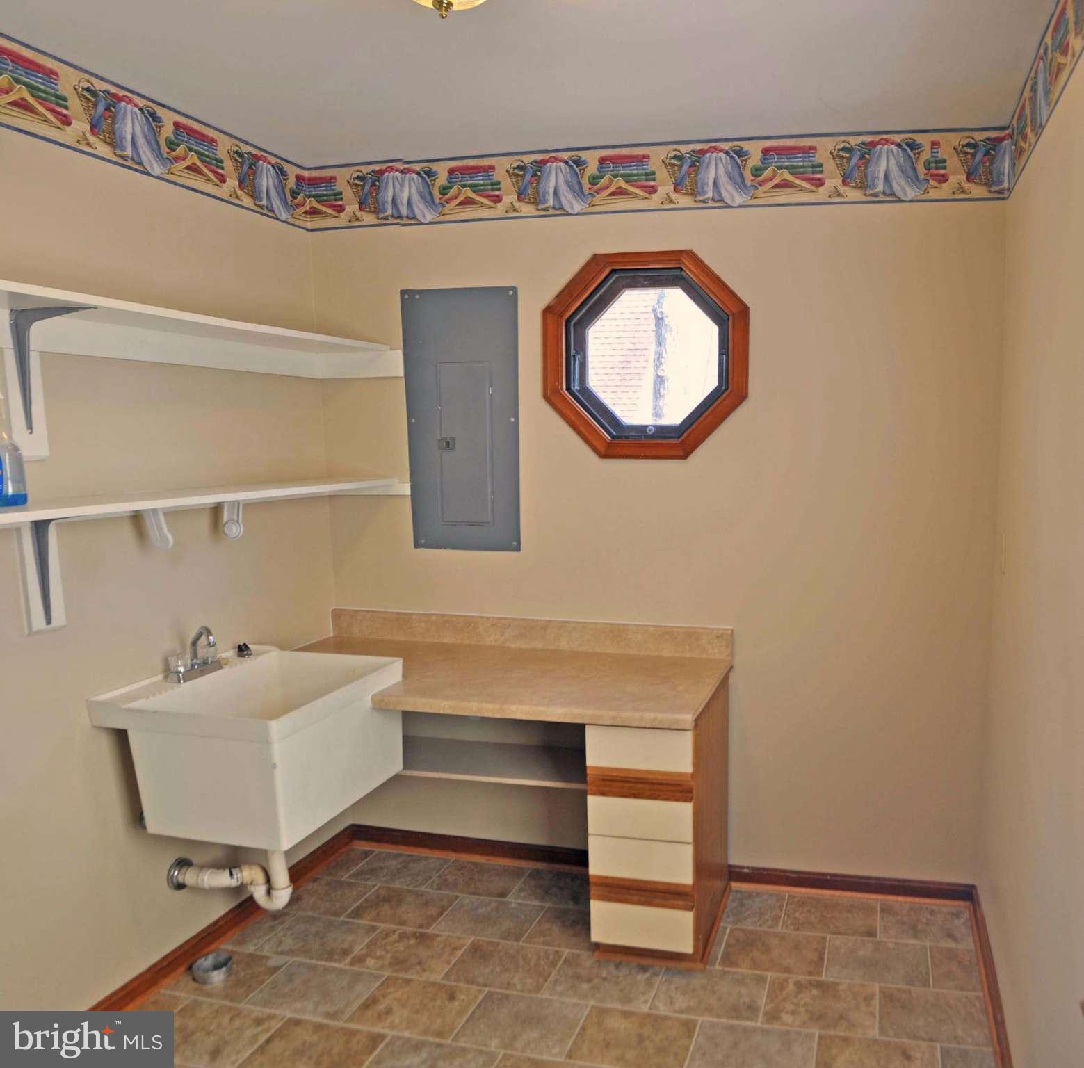 LAKE OF THE WOODS - Residential