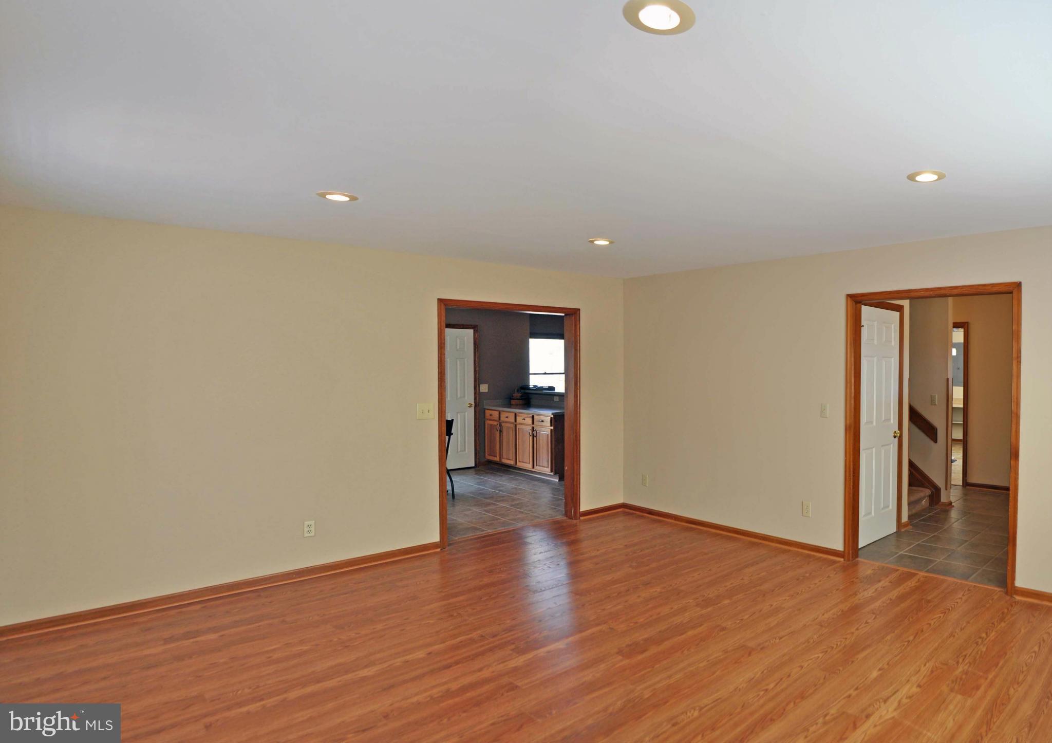 LAKE OF THE WOODS - Residential