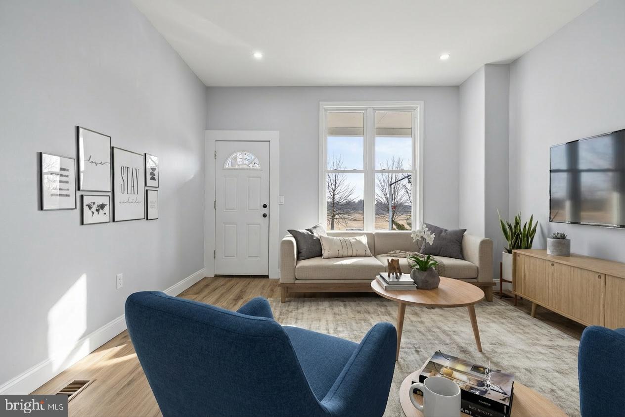 CLIFTON PARK - Residential