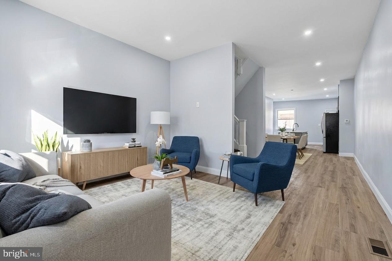 CLIFTON PARK - Residential