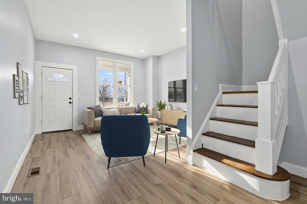 CLIFTON PARK - Residential