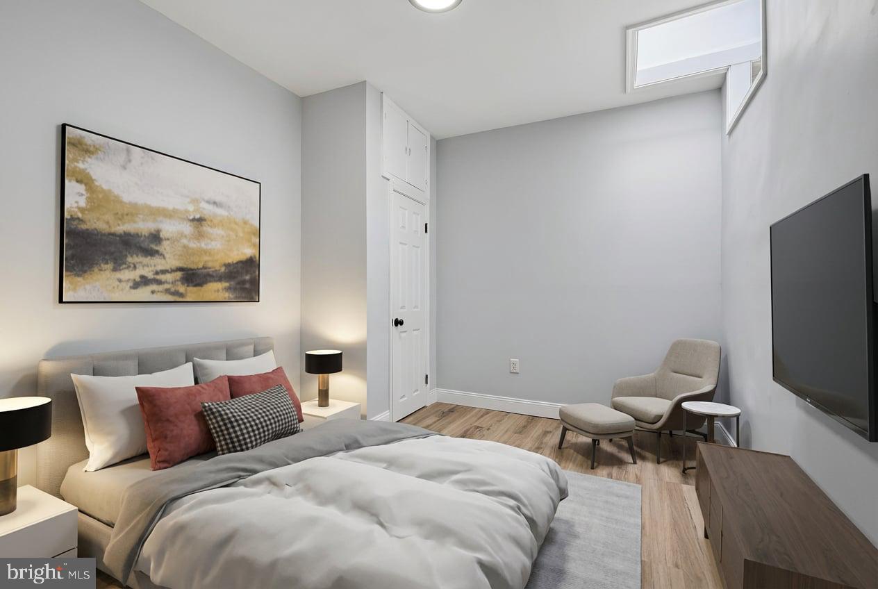 CLIFTON PARK - Residential