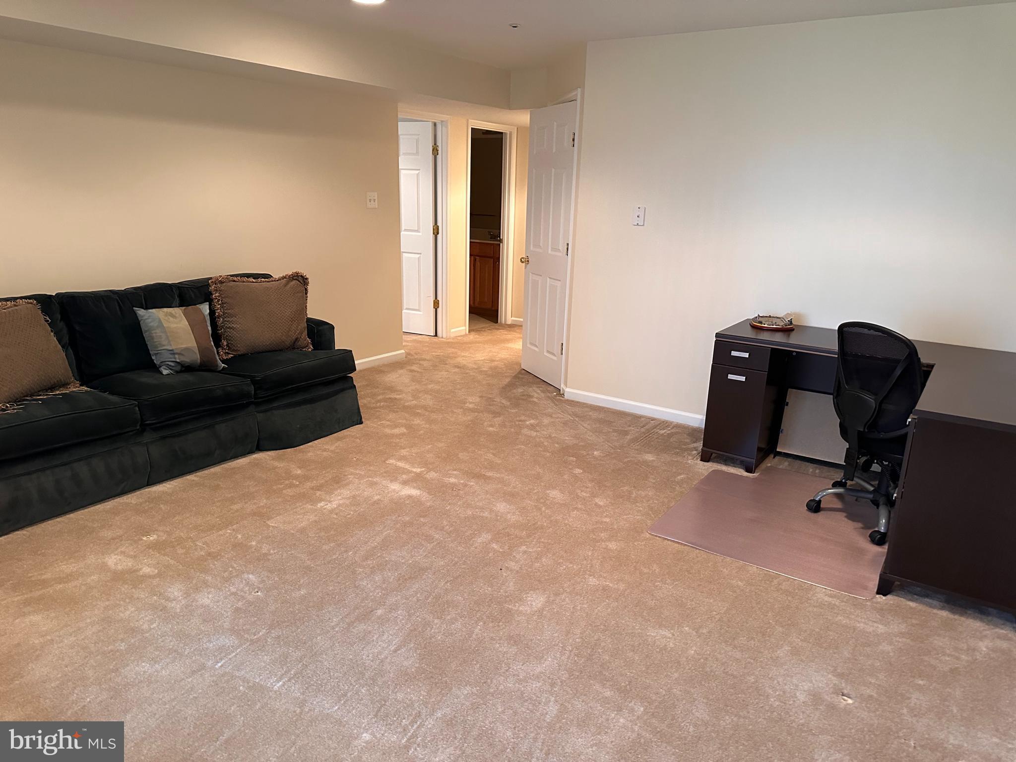 SNOWDEN OVERLOOK - Residential