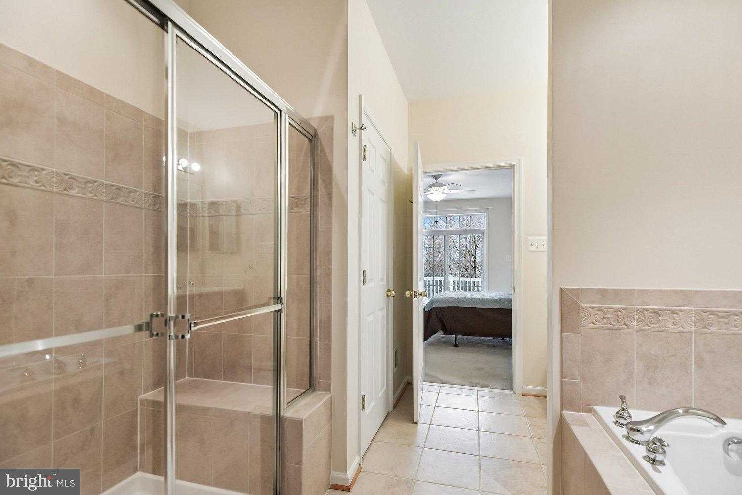 SNOWDEN OVERLOOK - Residential