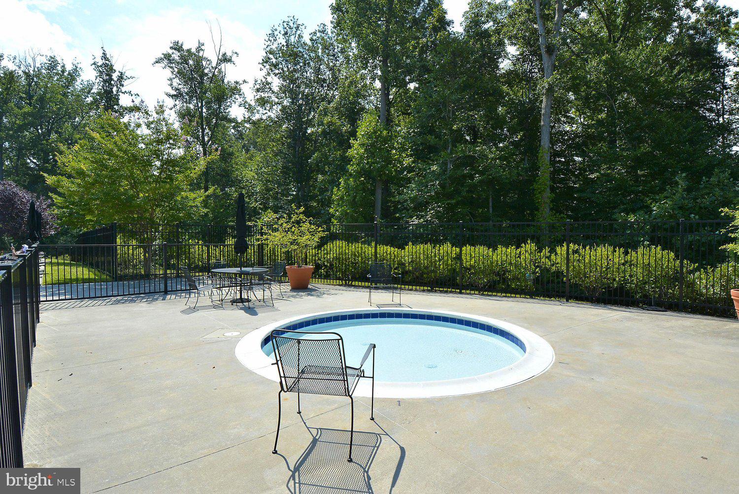 SNOWDEN OVERLOOK - Residential