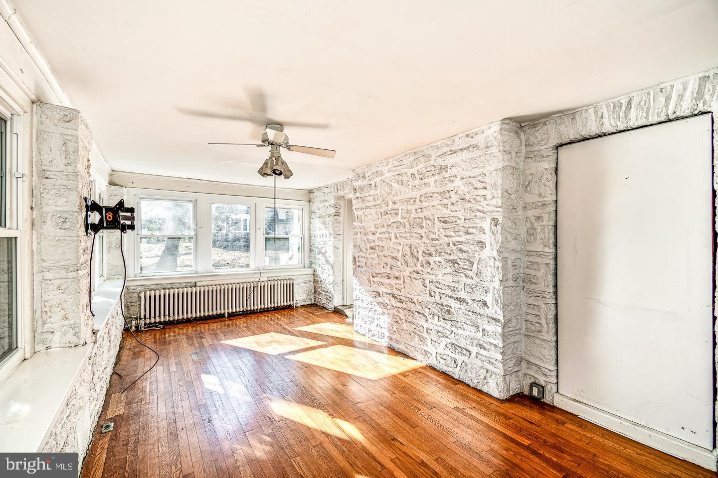 ELKINS PARK - Residential