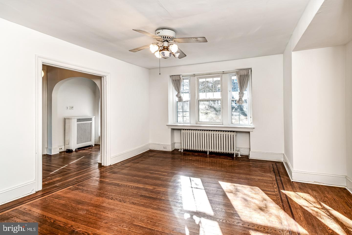 ELKINS PARK - Residential