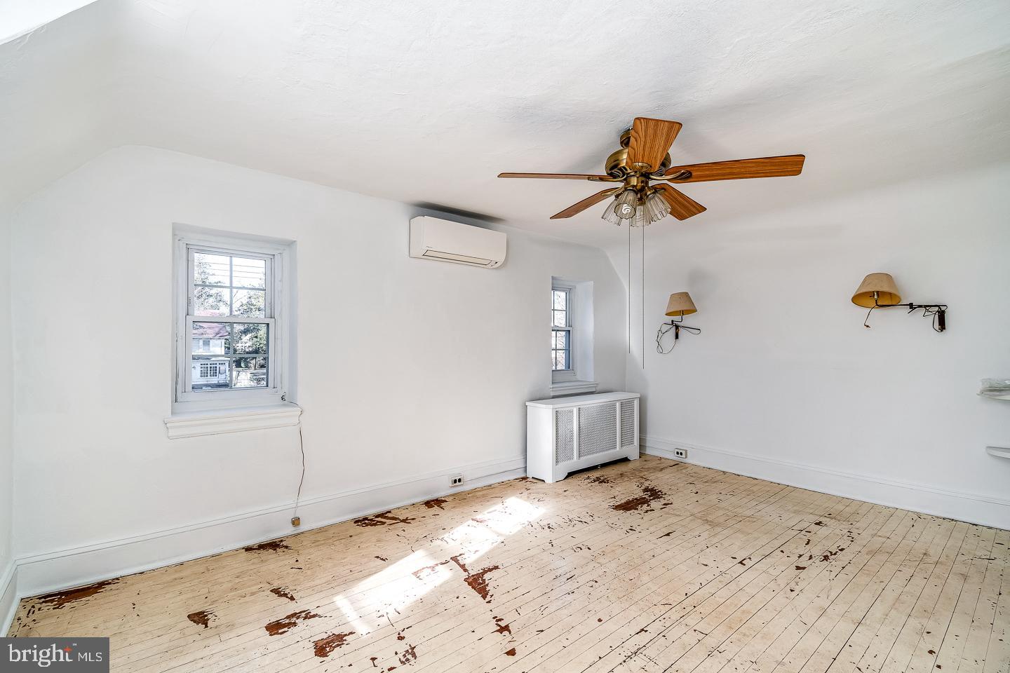 ELKINS PARK - Residential