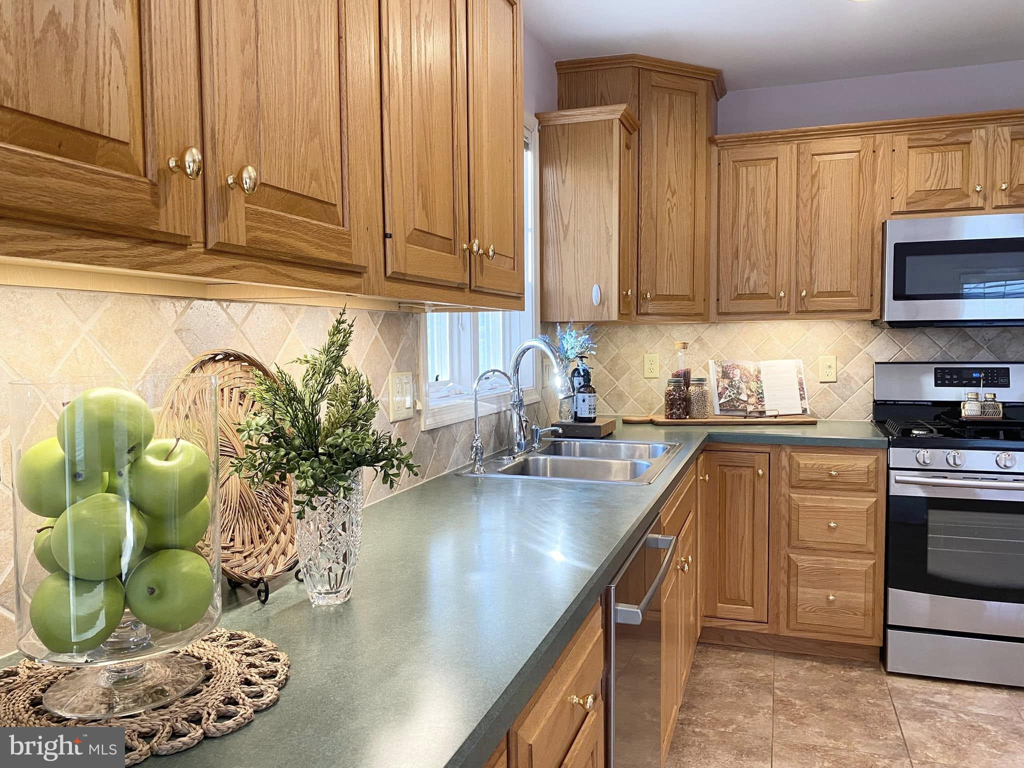 ARBOR GATE - Residential