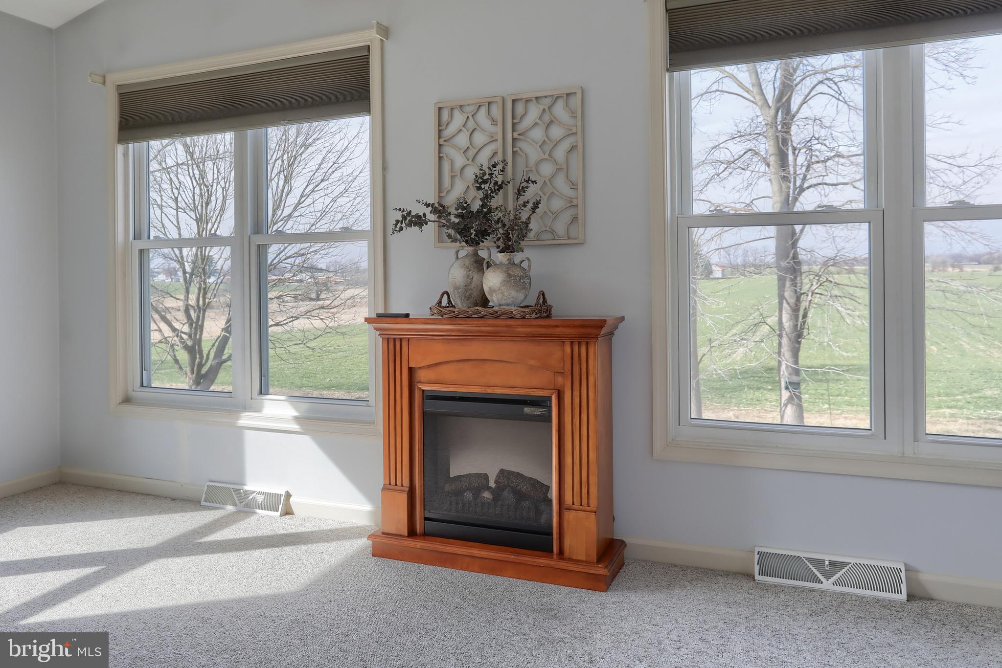 ARBOR GATE - Residential