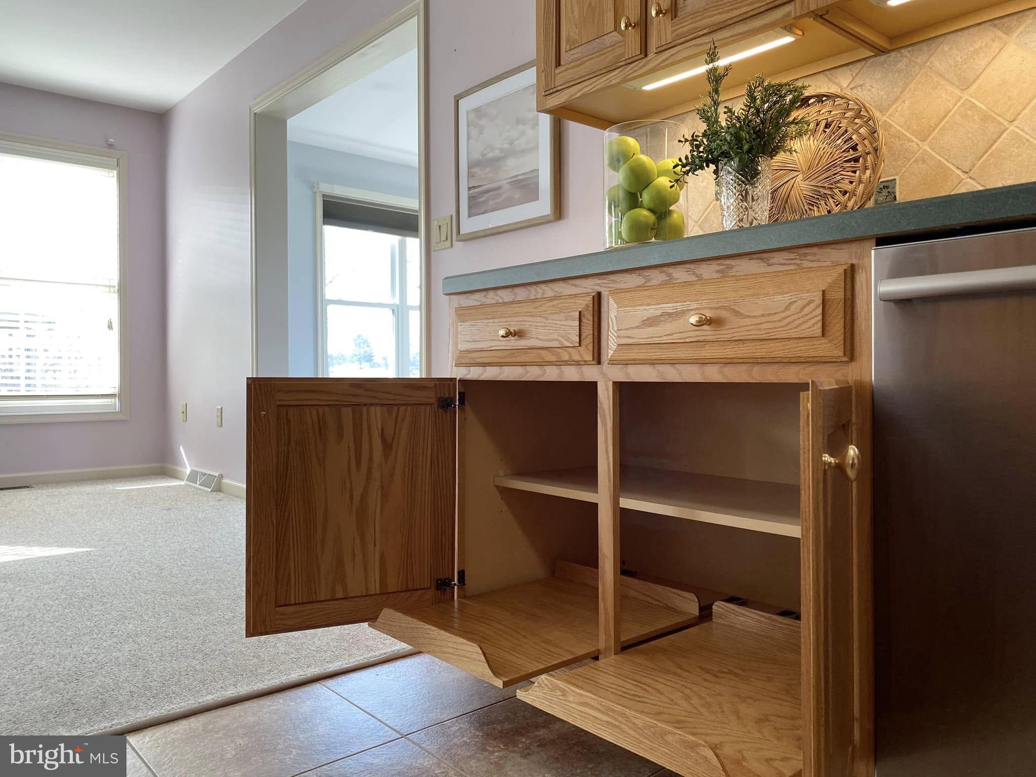 ARBOR GATE - Residential