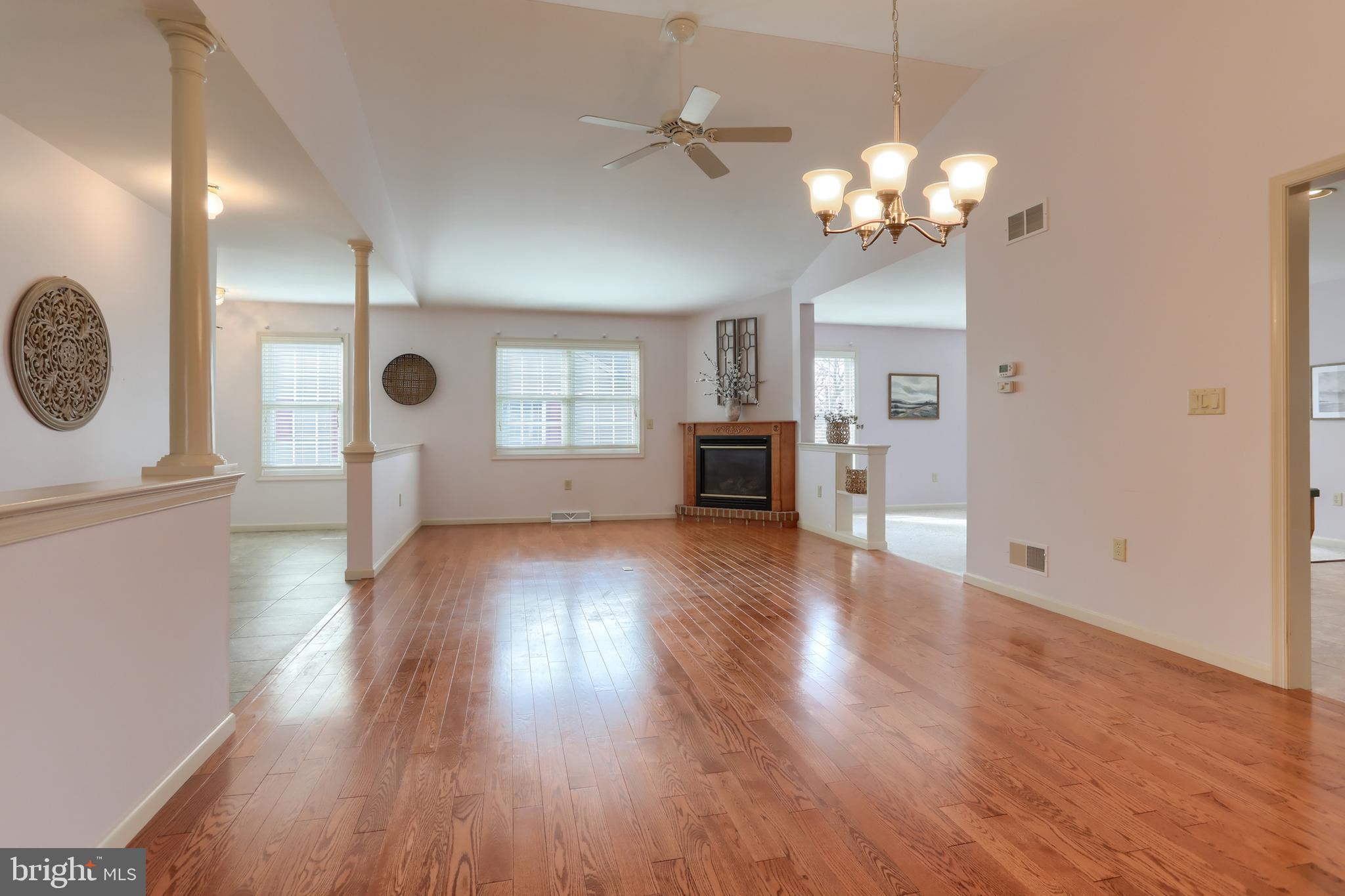 ARBOR GATE - Residential