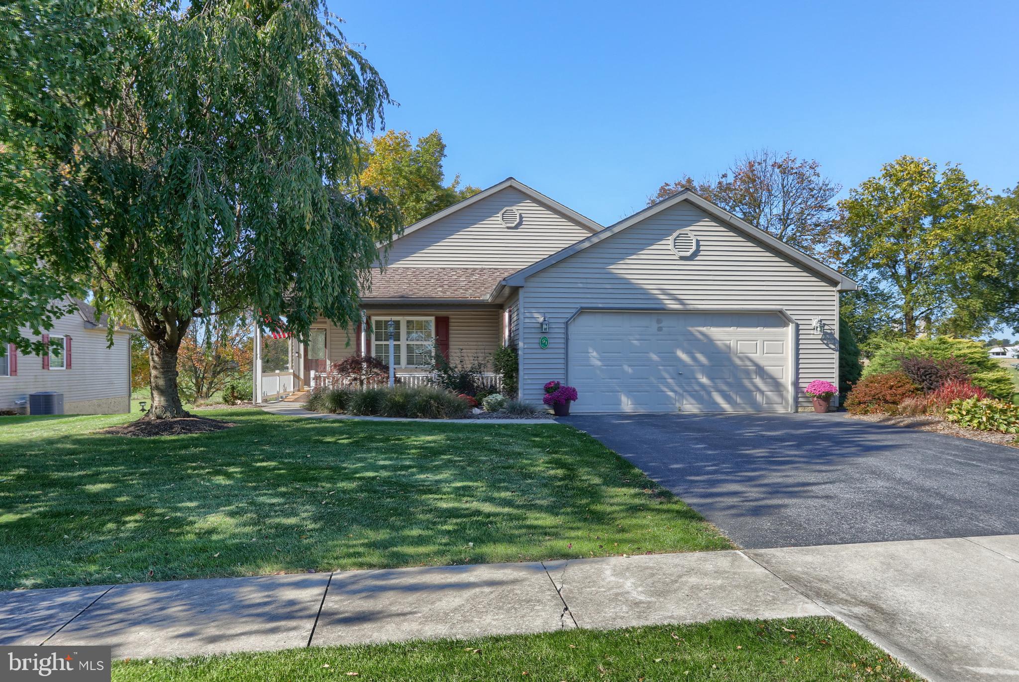ARBOR GATE - Residential
