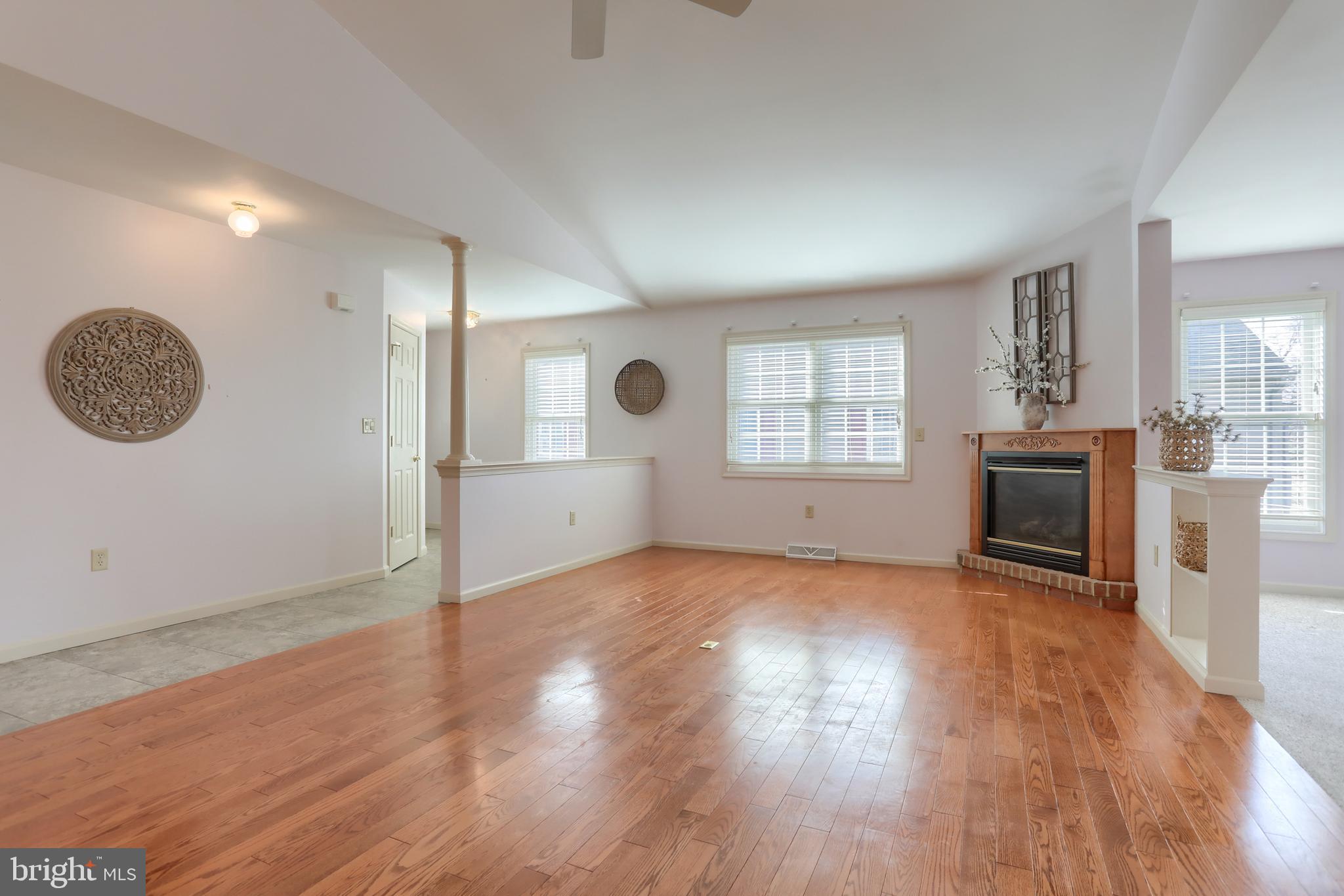 ARBOR GATE - Residential