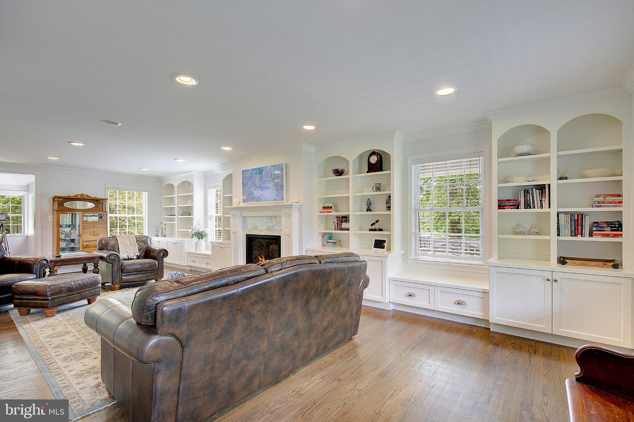 980 APPEL LANE