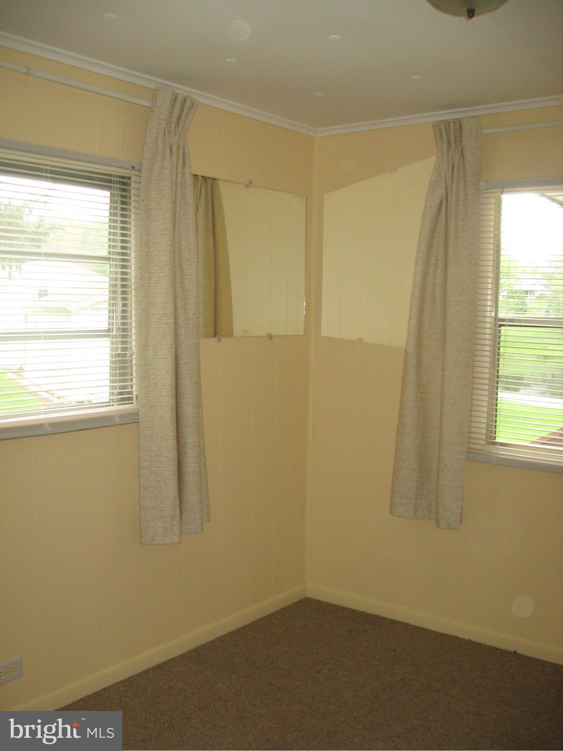 HILLANDALE HOMES - Residential