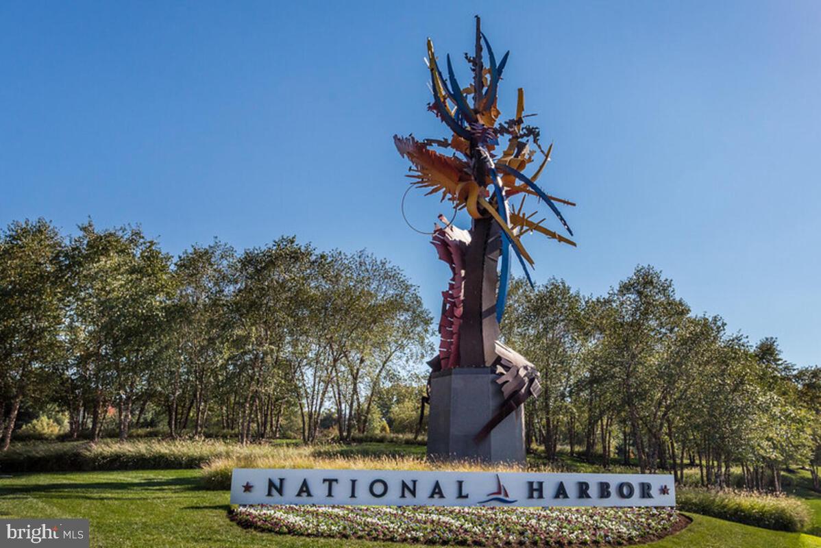 NATIONAL HARBOR - Residential Lease