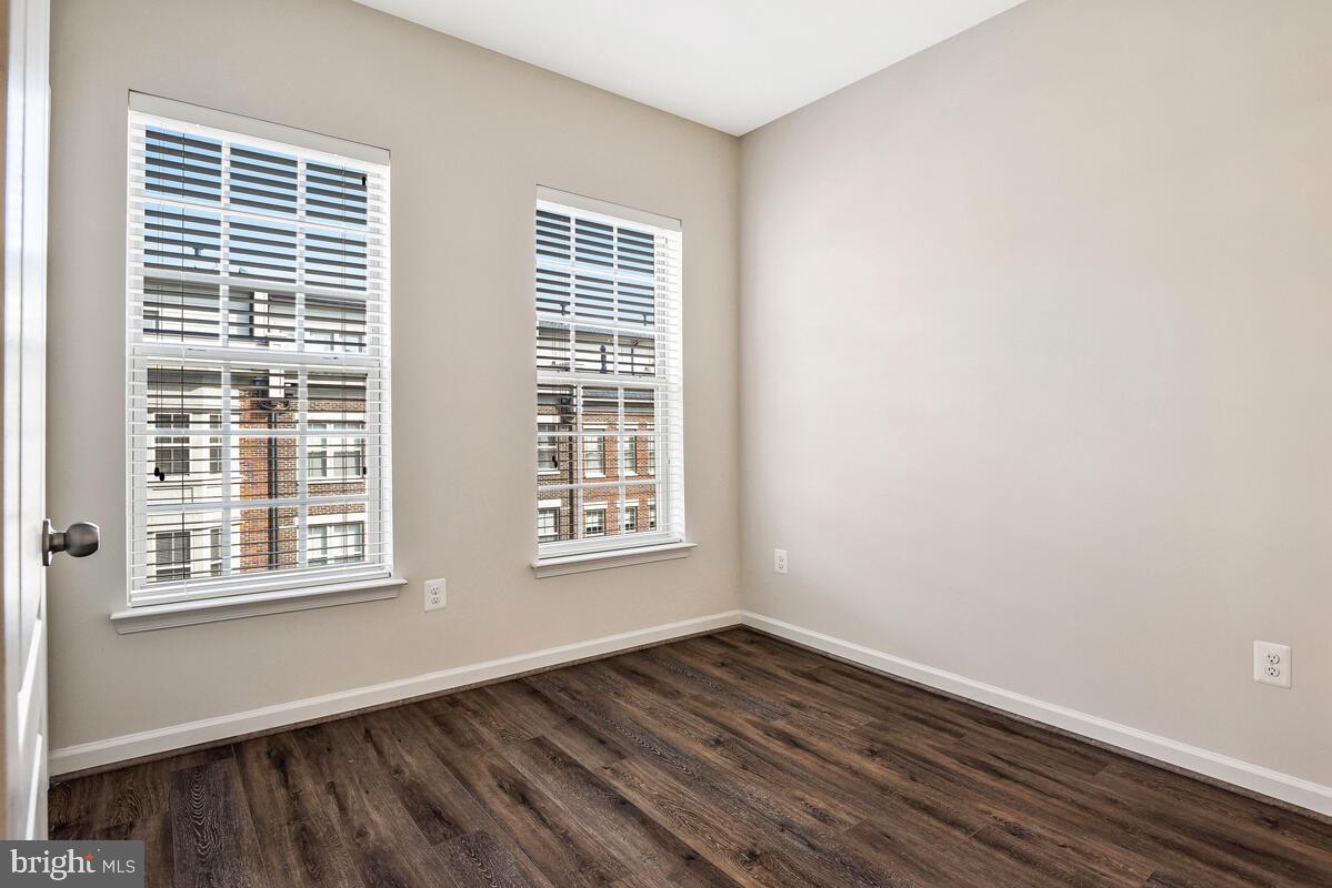 NATIONAL HARBOR - Residential Lease