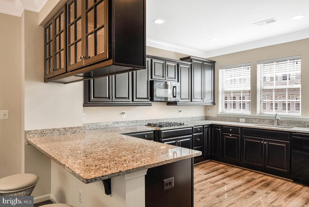 NATIONAL HARBOR - Residential Lease