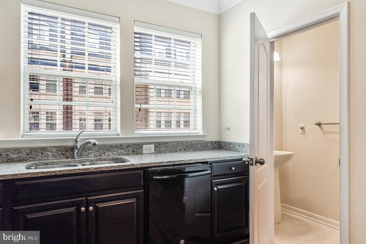 NATIONAL HARBOR - Residential Lease