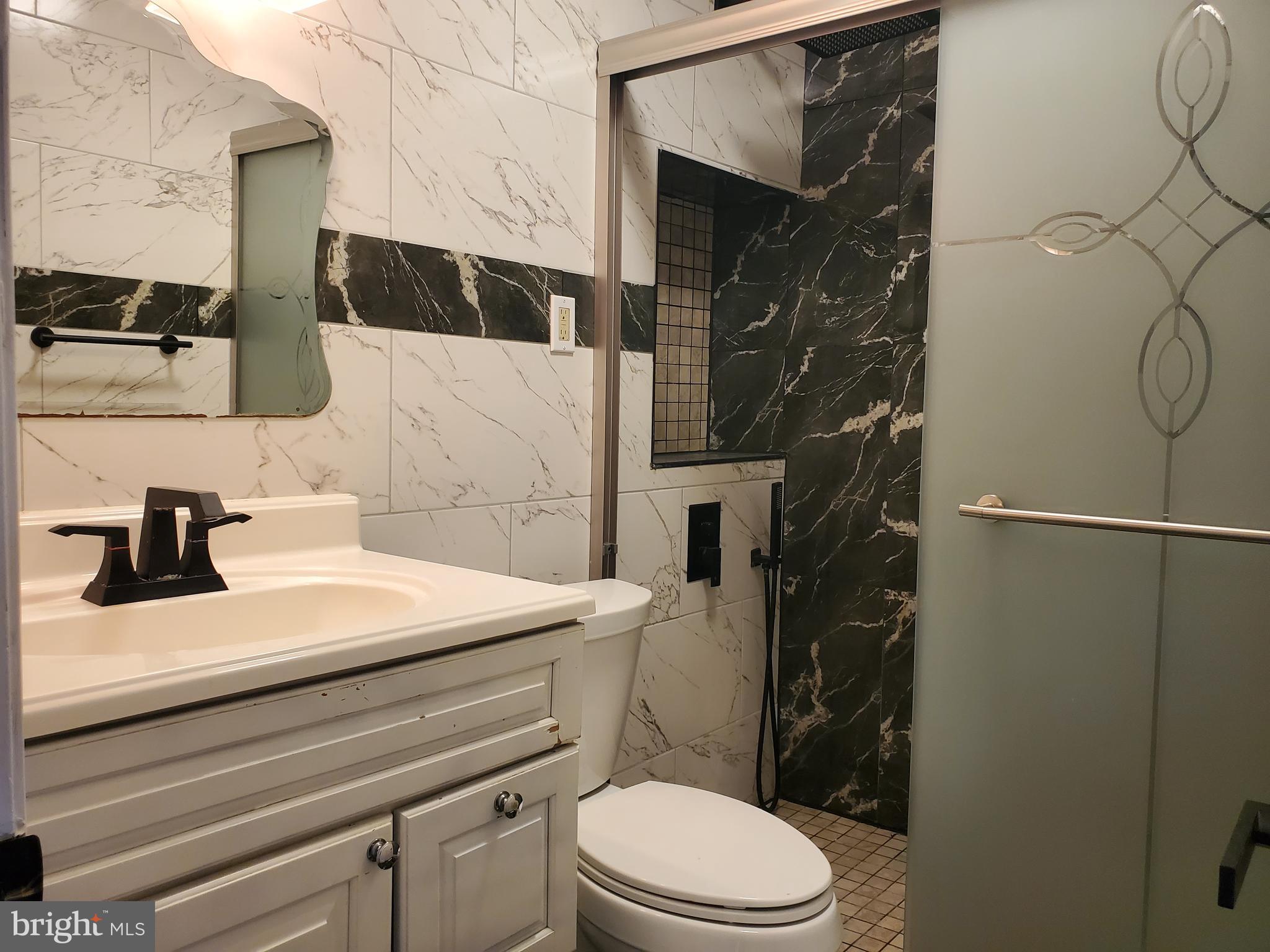 NESHAMINY VALLEY - Residential Lease