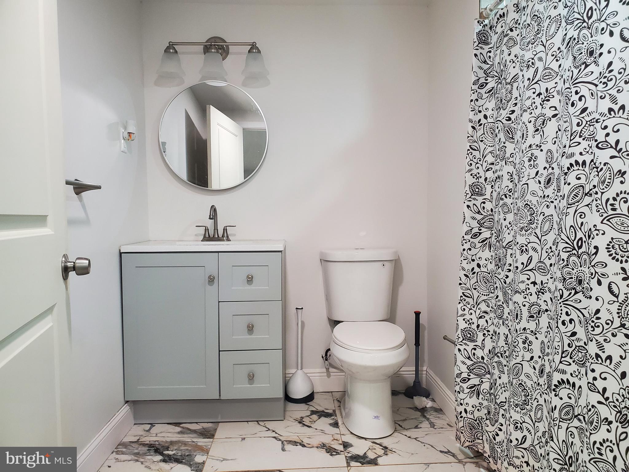 NESHAMINY VALLEY - Residential Lease