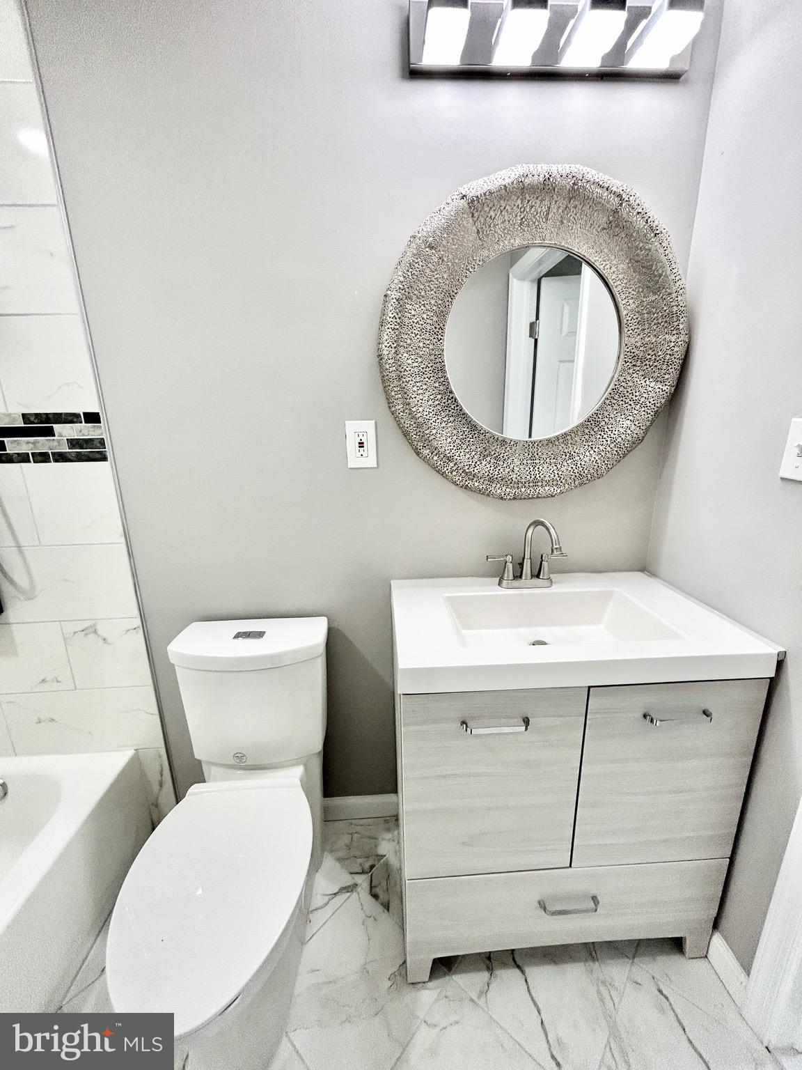 WOODBRIDGE CENTER - Residential