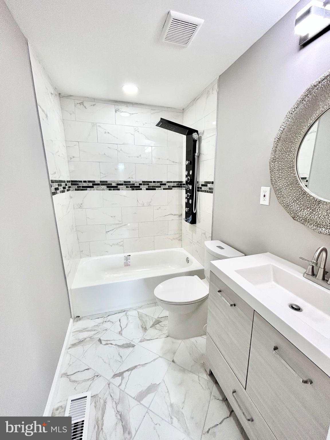 WOODBRIDGE CENTER - Residential